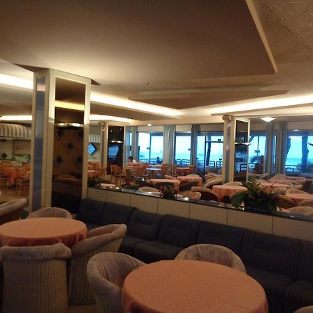 Hotel Ambasciatori Palace Lido di Jesolo Dış mekan fotoğraf