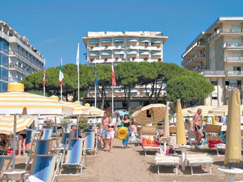 Hotel Ambasciatori Palace Lido di Jesolo Dış mekan fotoğraf