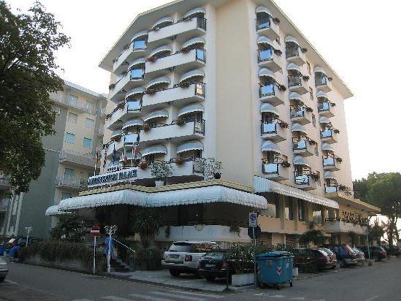 Hotel Ambasciatori Palace Lido di Jesolo Dış mekan fotoğraf