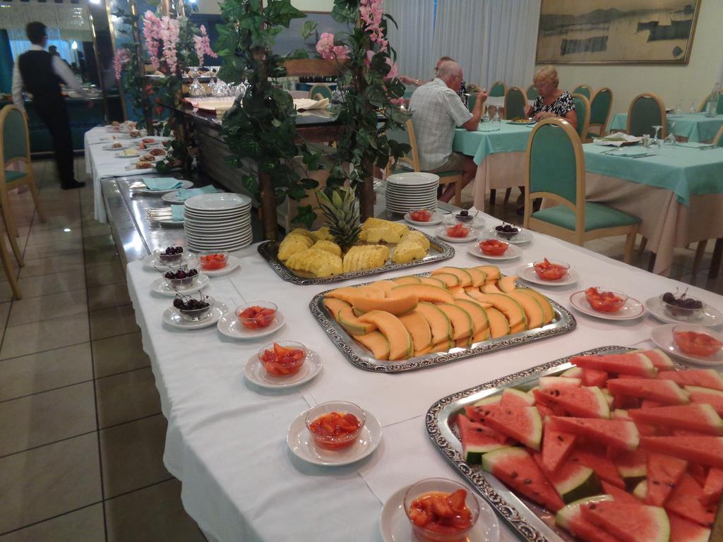 Hotel Ambasciatori Palace Lido di Jesolo Dış mekan fotoğraf