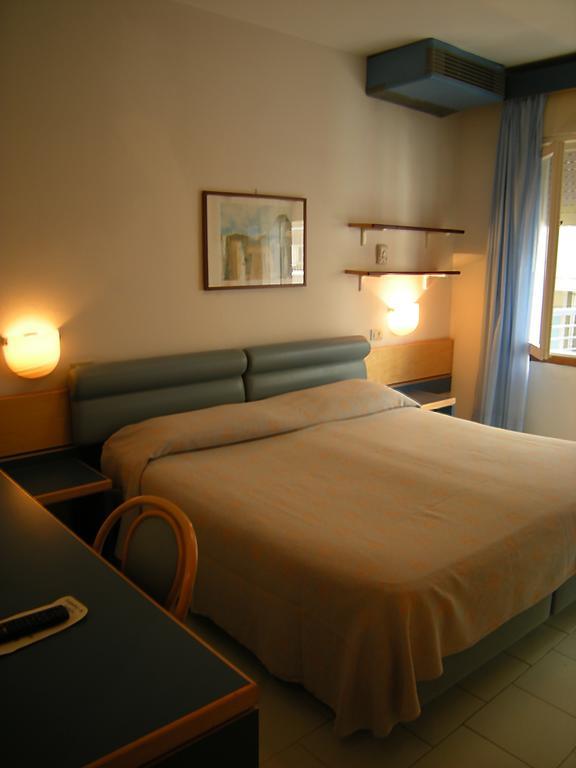 Hotel Ambasciatori Palace Lido di Jesolo Dış mekan fotoğraf
