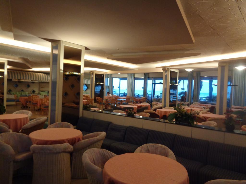 Hotel Ambasciatori Palace Lido di Jesolo Dış mekan fotoğraf