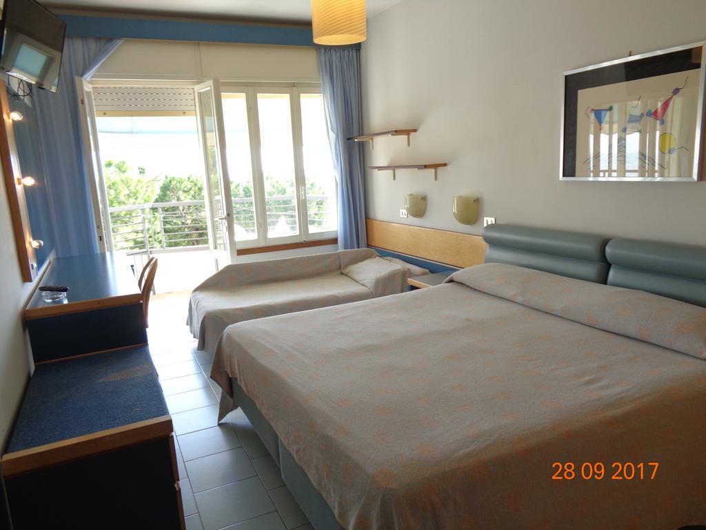 Hotel Ambasciatori Palace Lido di Jesolo Dış mekan fotoğraf